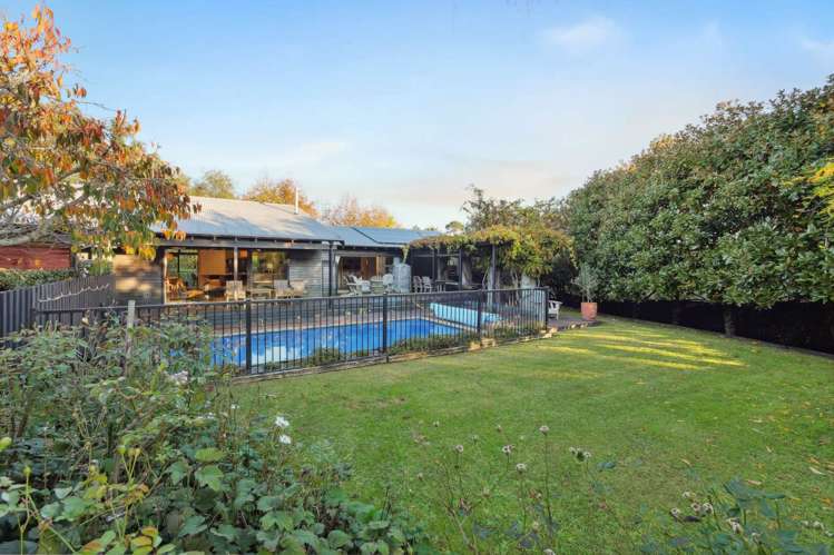 28 Wicklam Lane Greenhithe_44