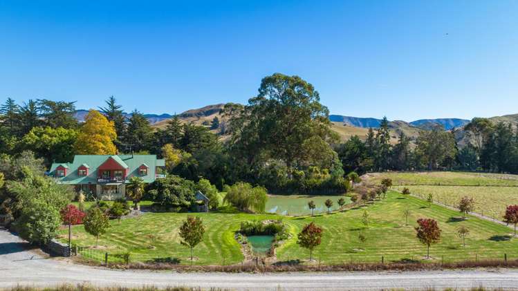 834 Avondale Road Waihopai Valley_32