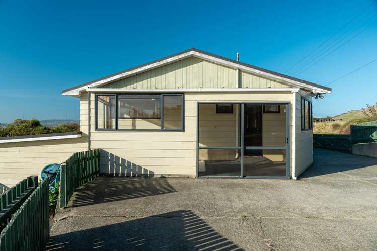 42 & 44 Bungalow Hill Road Colac Bay_31