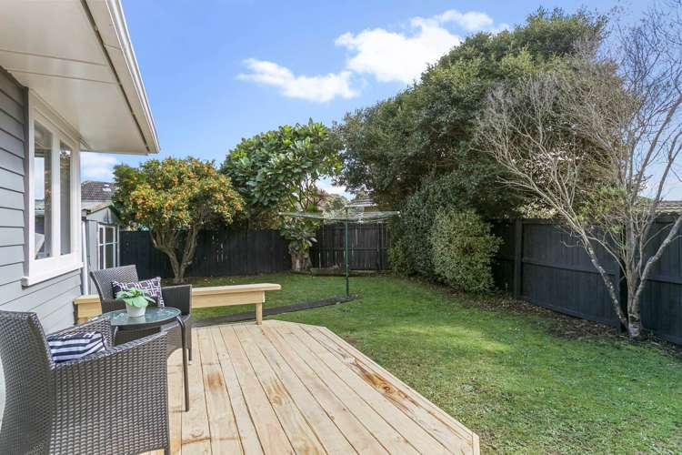 9b Beach Road Te Atatu Peninsula_11