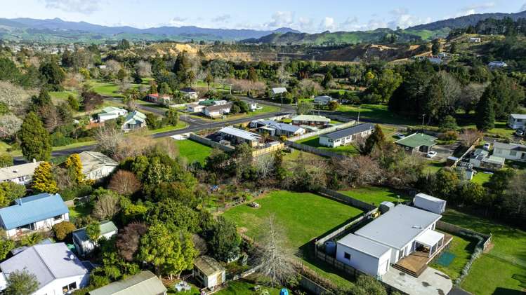 10 Richmal Street Waihi_18