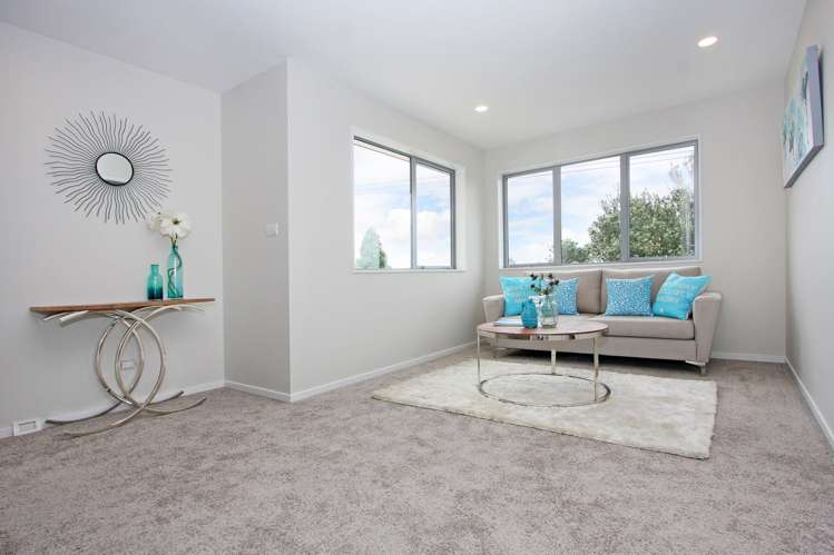 66 Mountain Road Mangere Bridge_5