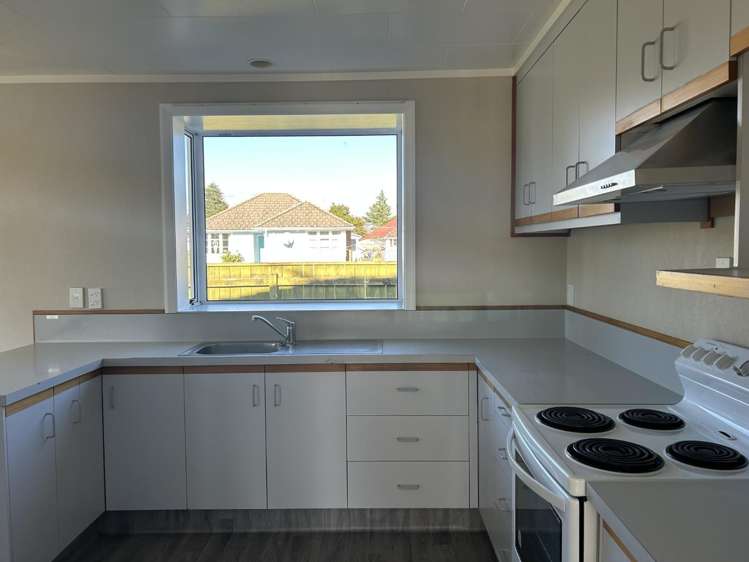 5 Caldwell Road 10748_2