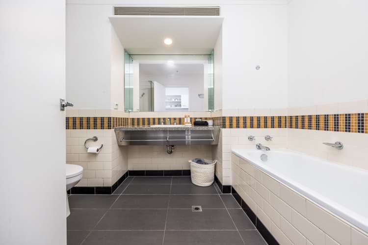 417/35 Hobson Street Auckland Central_16