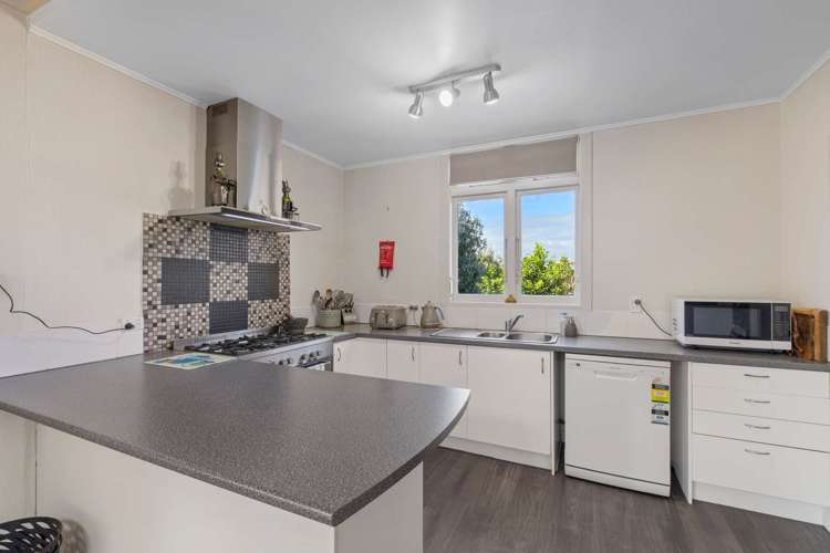 45 Kitchener Road Waiuku_2