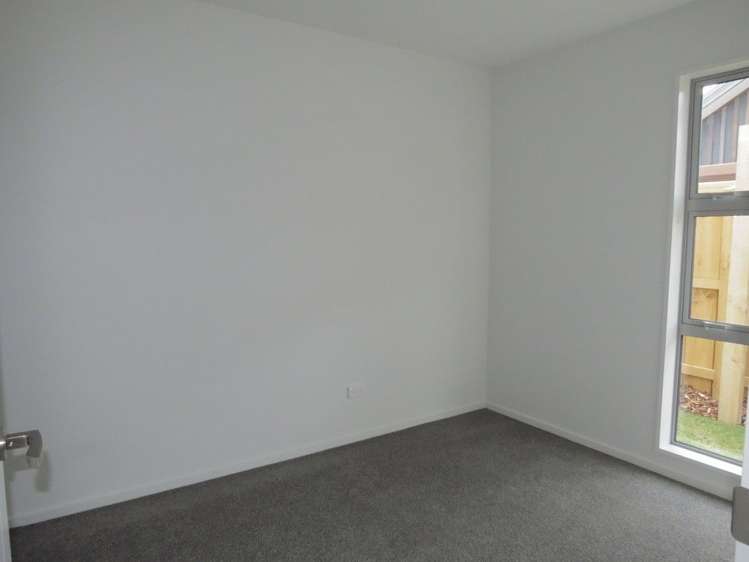 13 Farnborough Way Rolleston_5