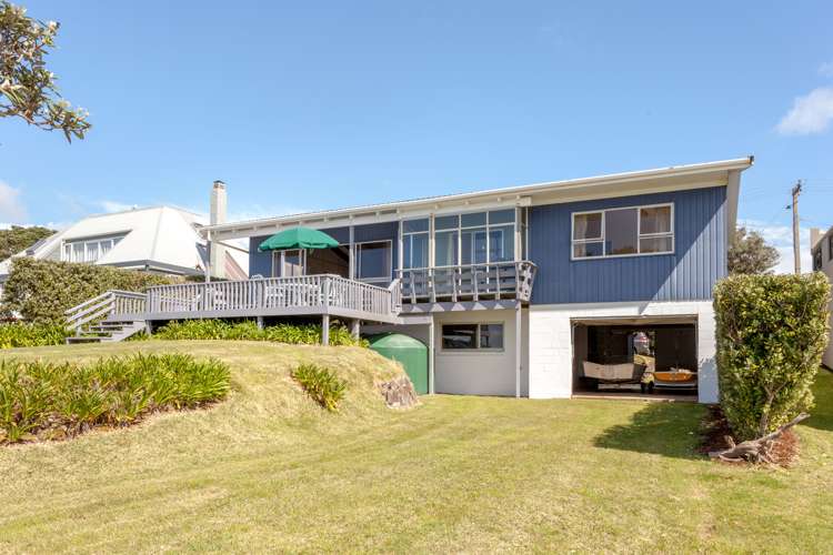 14 Wharekaho Crescent Whitianga_9