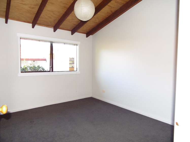 61 Rhinevale Close Henderson_6