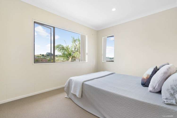 25 Chateau Rise Flat Bush_13