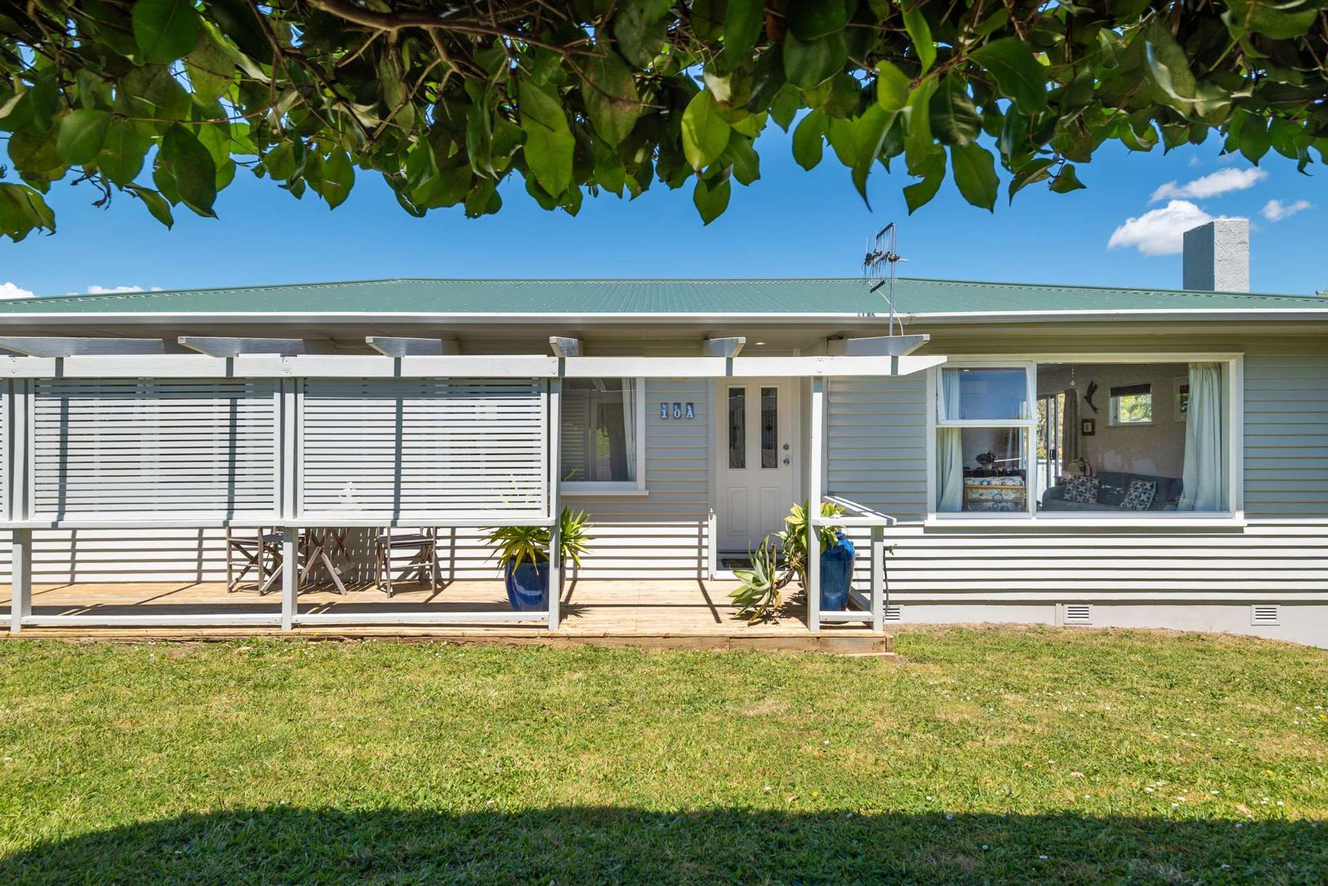 1/10 Philip Place Hillcrest_0