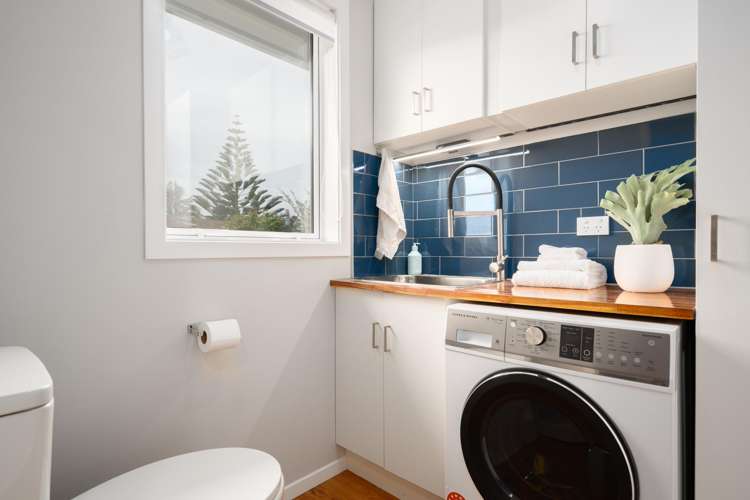 48 Mark Avenue Paparangi_14