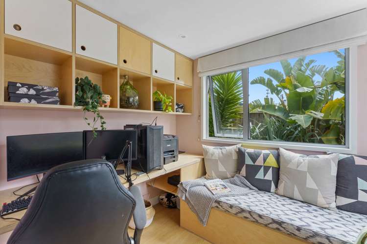 31 Rauparaha Street Waikanae Beach_13