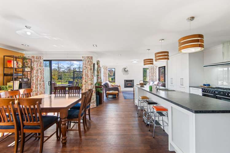 3893 Old West Coast Road Sheffield_7