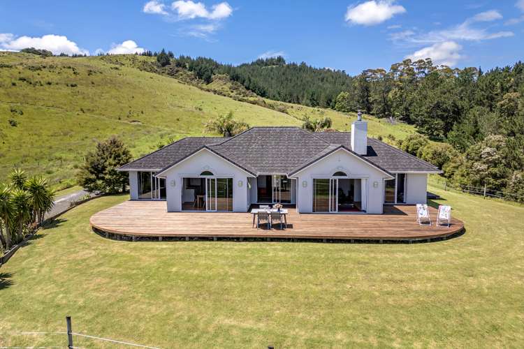 1682A Manaia Road_4