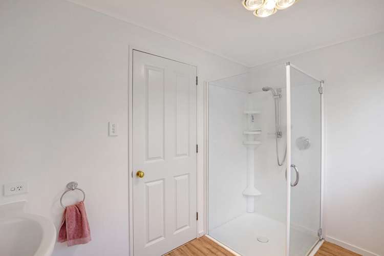 10 Catherwood Avenue Allenton_30