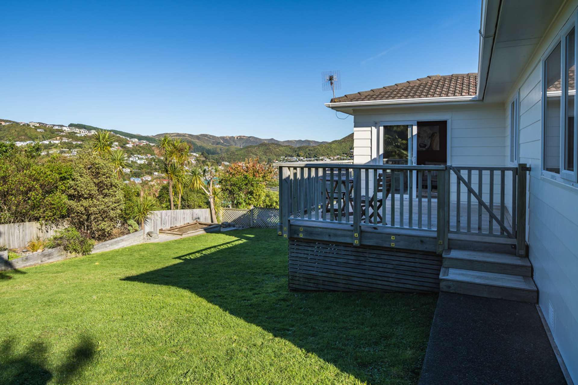 54 Percy Dyett Drive Karori_0