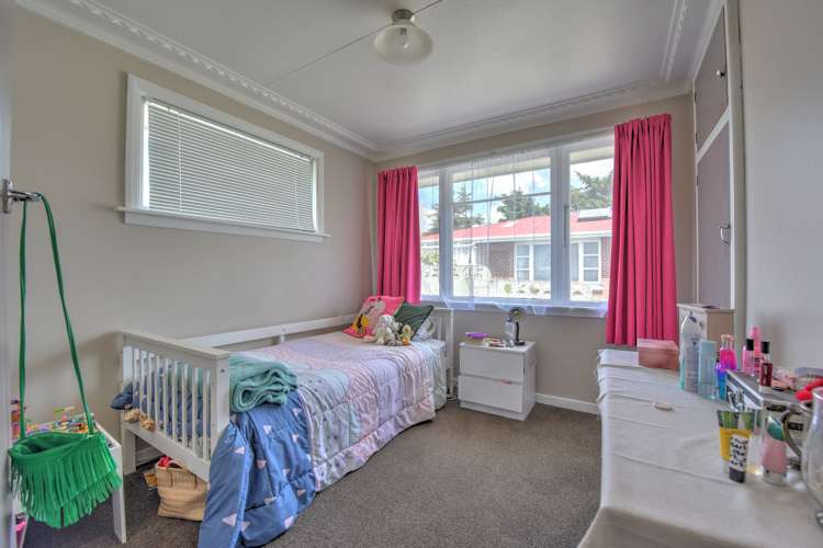 6 Main Street Mataura_11