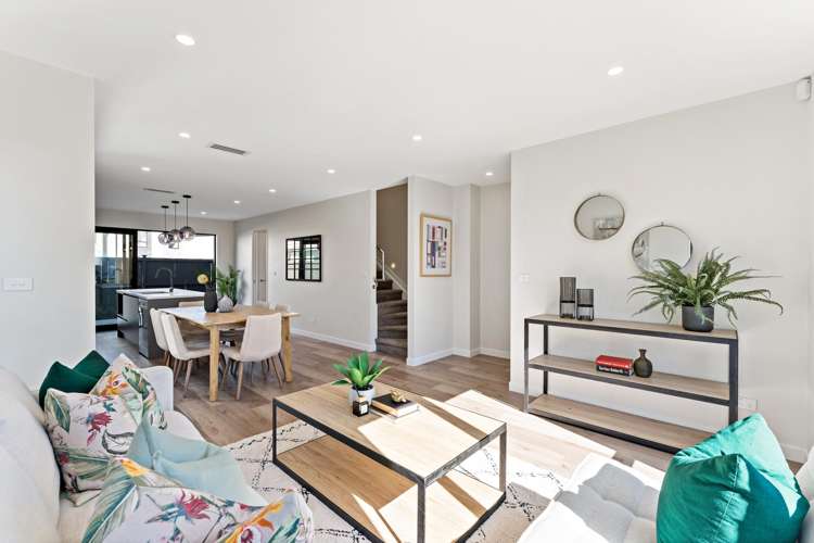 10 Babos Avenue_0