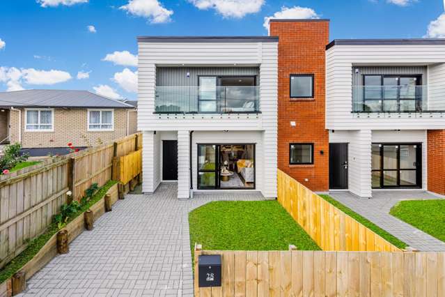 Brand New, Own Driveway!