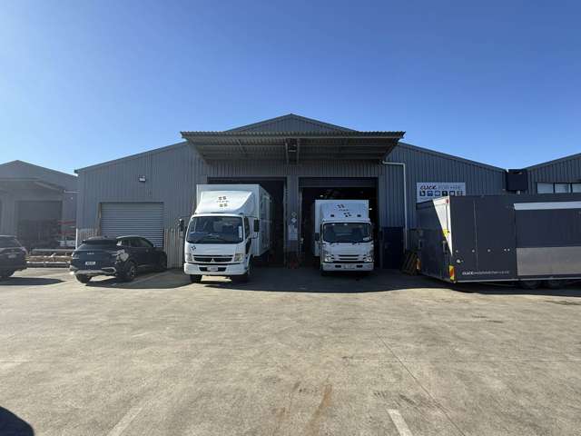 Units 5&6/624 Rosebank Road Avondale_1