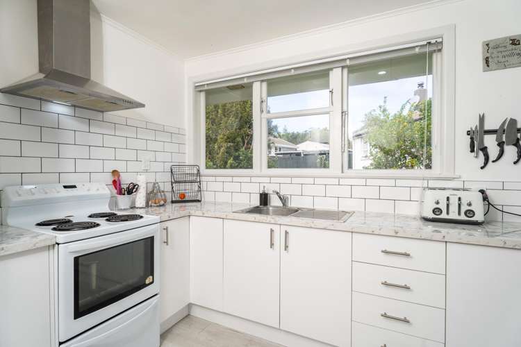 30 Surprise Place Cannons Creek_1