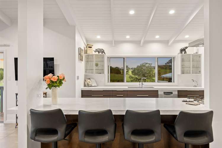 145 Hanham Road Kumeu_9