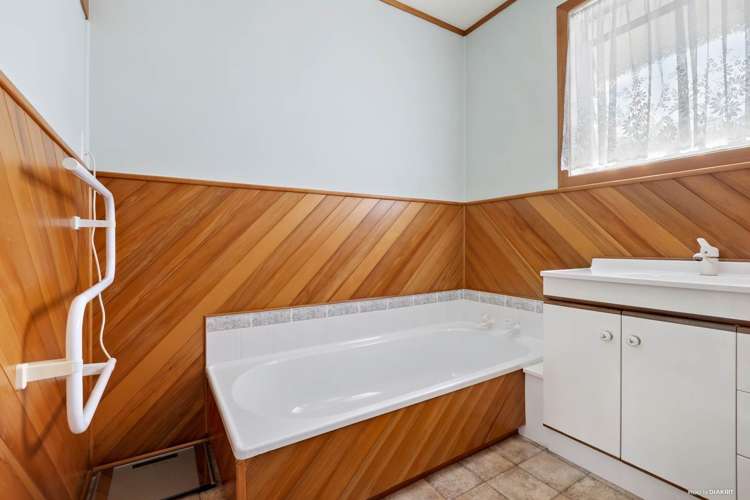 24 Howe Street Howick_9