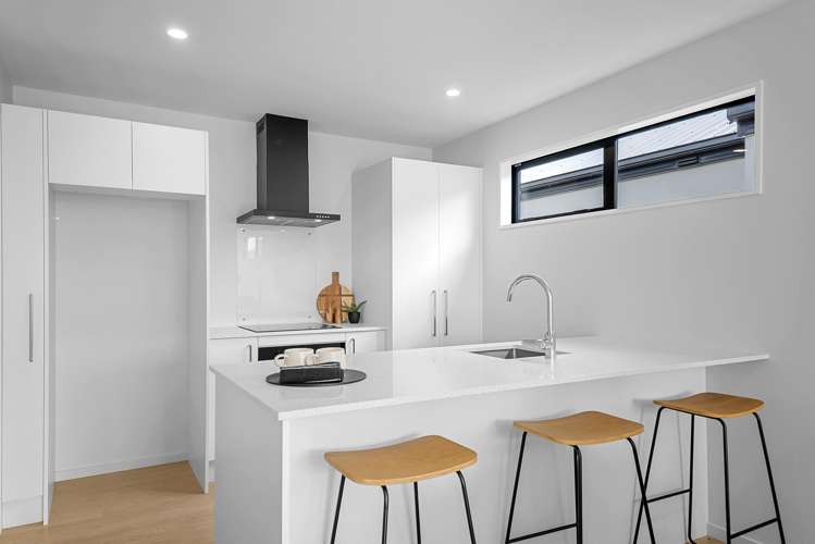 54 River Stone Drive Halswell_5