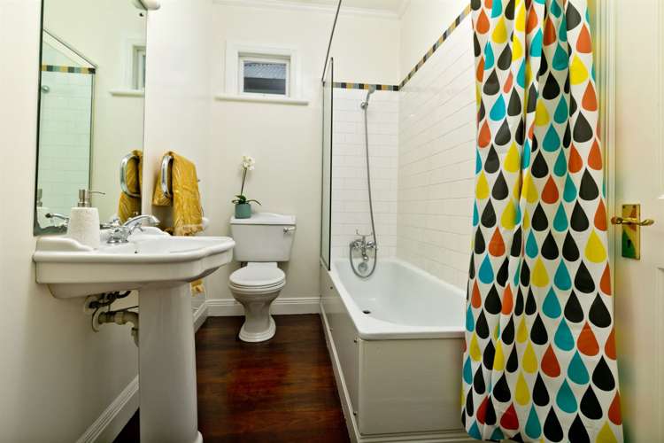 2/4 Georgia Terrace Albany_15