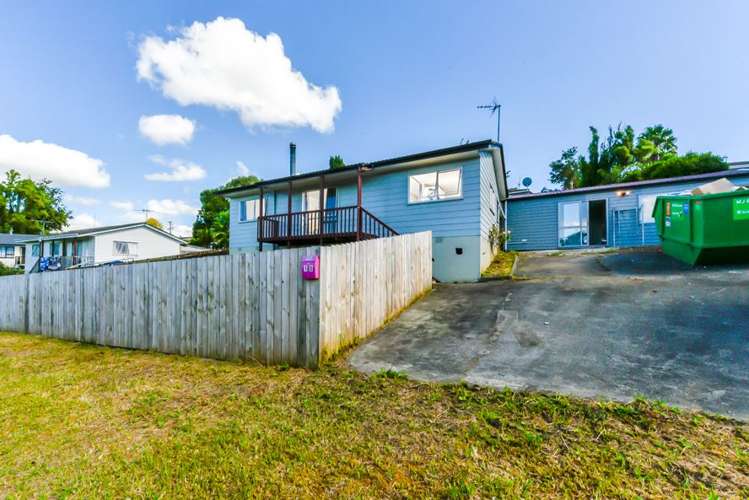 10 Quincey Place Massey_2