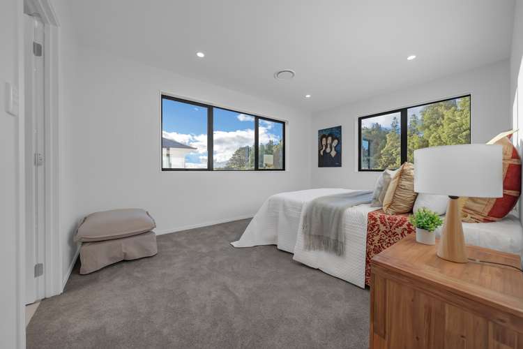 1 Tullymore Drive Flat Bush_16