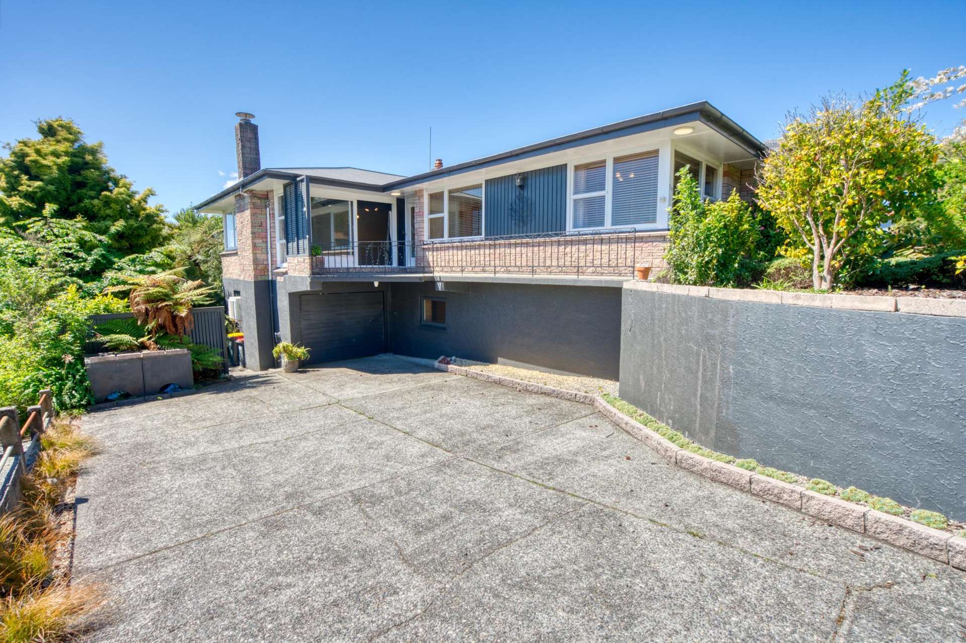 56 Joyce Crescent Greymouth_0