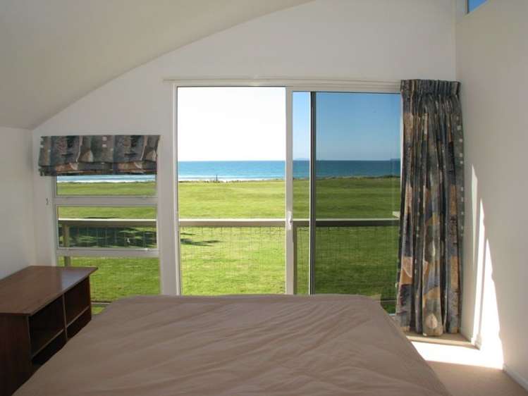 112 Sands Crescent Matarangi_8