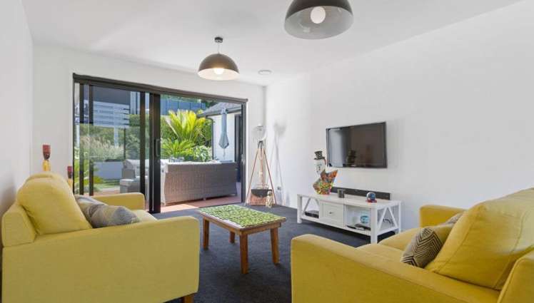 14 Brooklands Road Brooklands_16