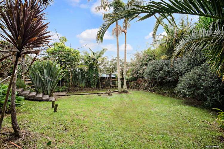 135 Glengarry Road Glen Eden_15