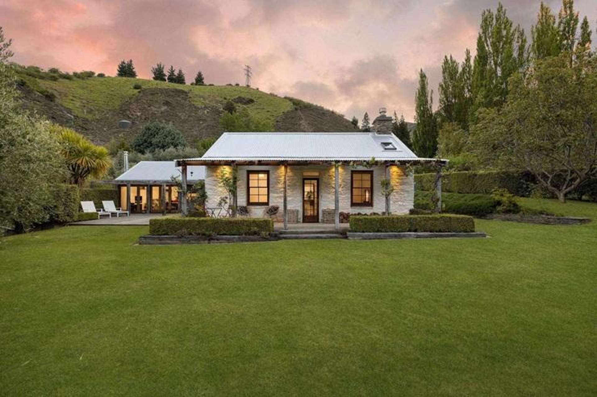 Queenstown tourism chief selling his historic Gibbston cottage