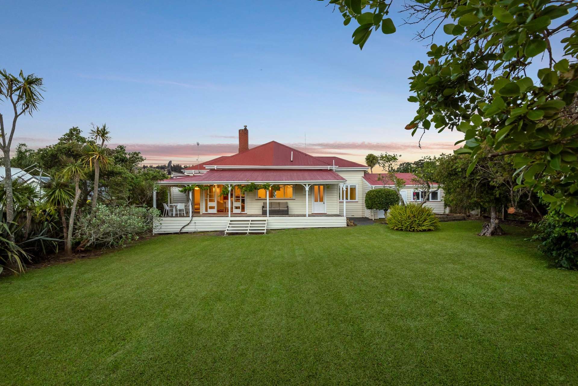 5 First Avenue Stanley Point_0