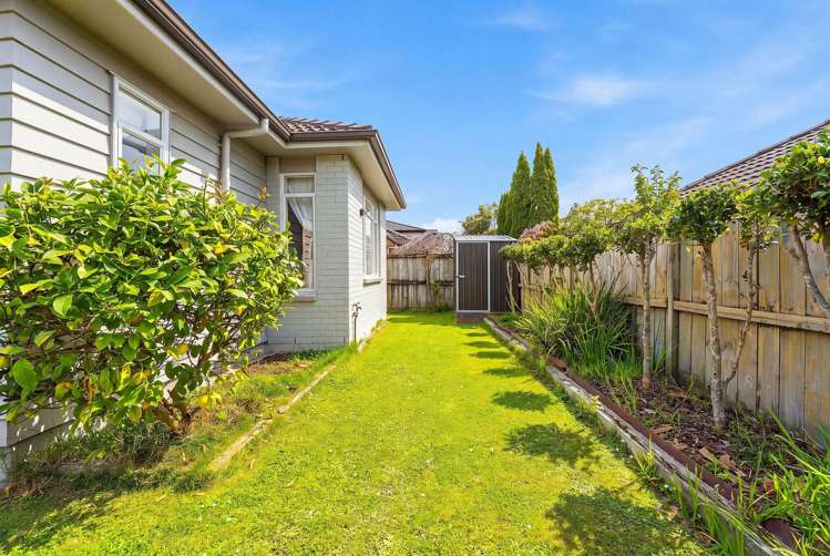 55 Coachman Drive Flat Bush_22
