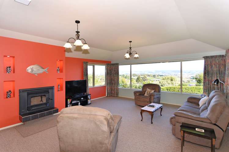 27 Hillplough Heights Richmond_5