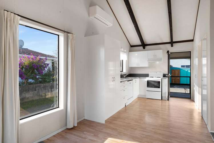 106 Lorraine Place_3