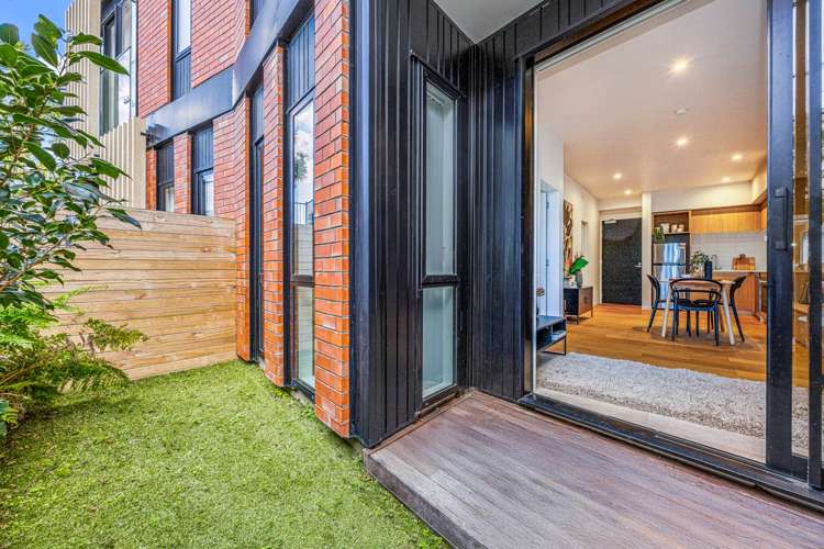 G01/25 View Road Mount Eden_7