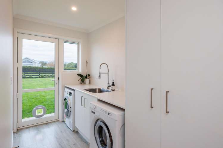 61 Hartwell Drive Kelvin Grove_29