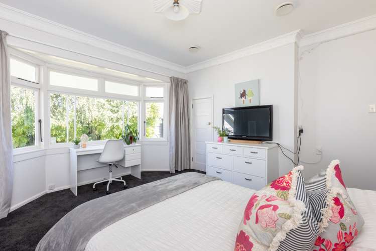 100 Frimley Avenue Frimley_10