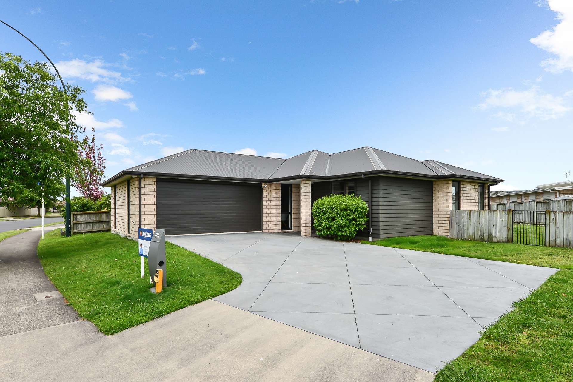 139 Wentworth Drive Rototuna North_0