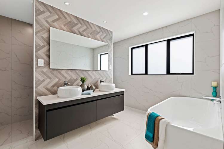 3 Fender Place Long Bay_19