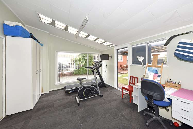 45 Parkstone Avenue Ilam_14