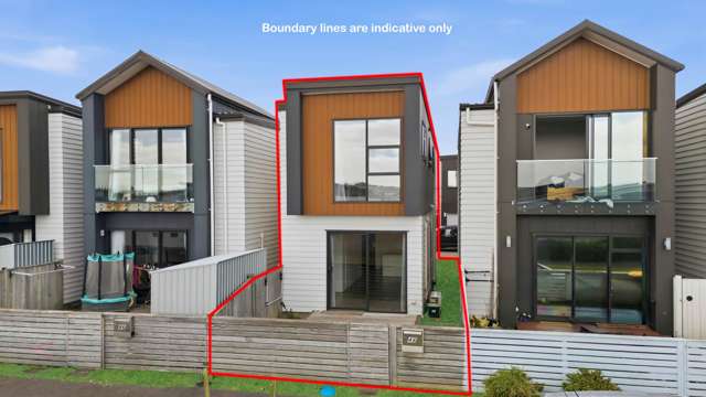 Freehold Stylish Stand-Alone Living.
