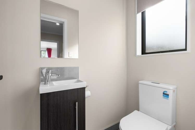 1/12 Sherwood Drive Pukete_11