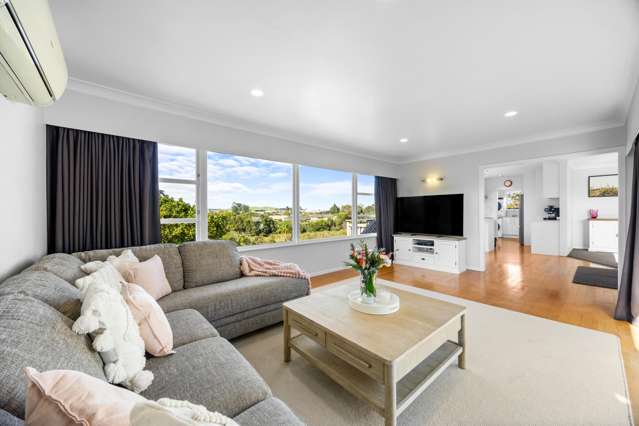 120 Ennis Avenue Pakuranga Heights_1