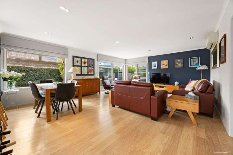 11c Lillian Place Orewa_2